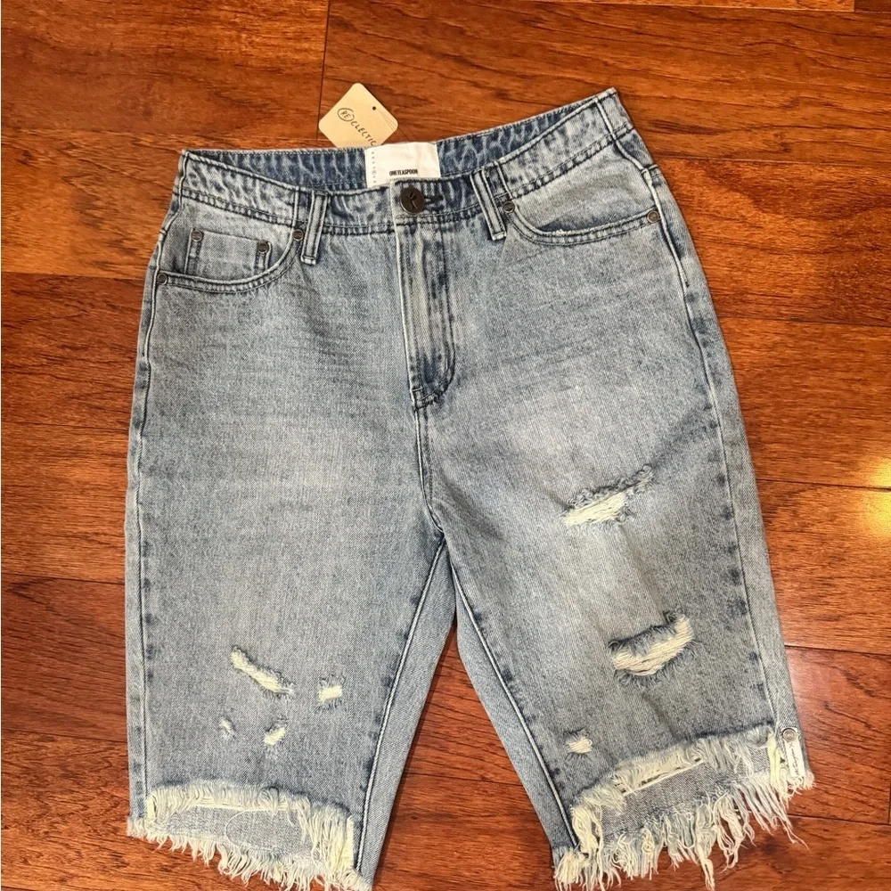 One Teaspoon Long Truckers Mid Waist Relaxed Denim Jorts - Salty Dog Size 26